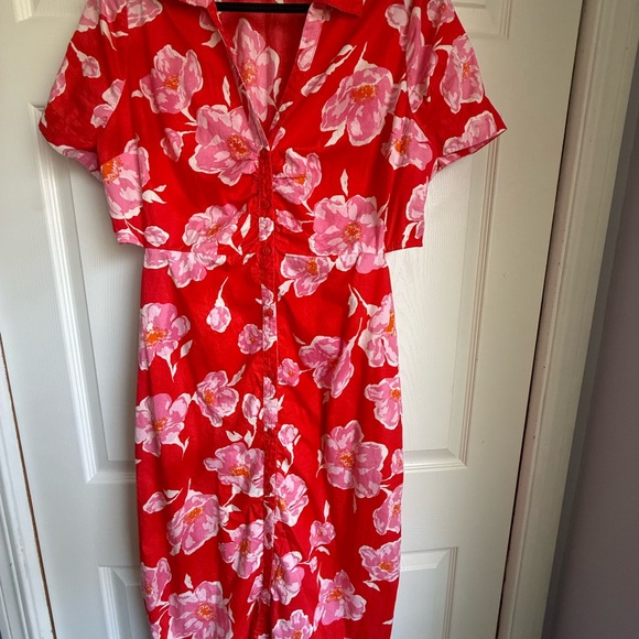 Red Floral Button-Front Midi Dress with Pink Blooms - Picture 2 of 5